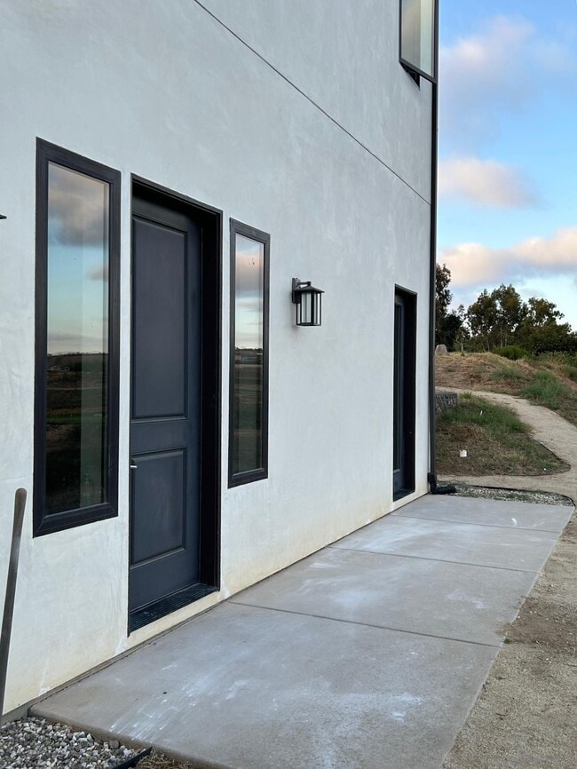 Building Photo - 16402 Rio Vista Rd