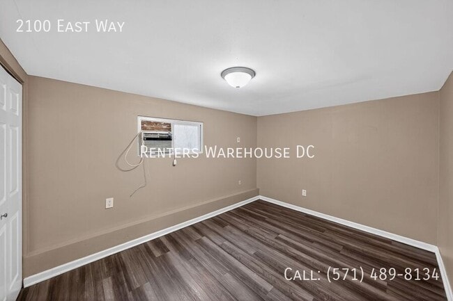 Building Photo - 2100 East Wy