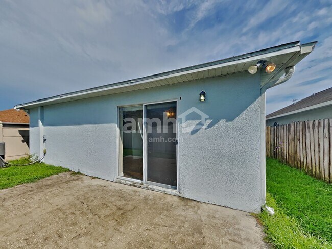 Building Photo - 30230 Rattana Ct