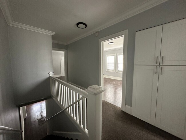 Building Photo - 1162 St Andrews Pl