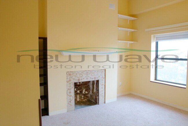 Building Photo - 636 Beacon St