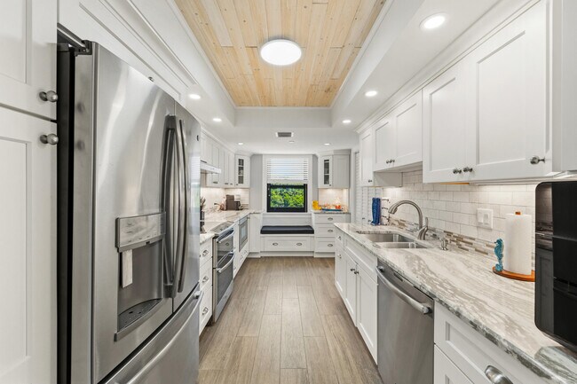 Building Photo - 1748 Jupiter Cove Dr