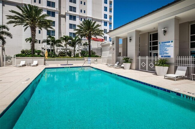 Building Photo - 331 Cleveland St