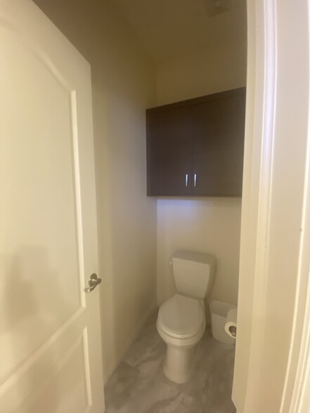 Building Photo - 1582 W 10 S