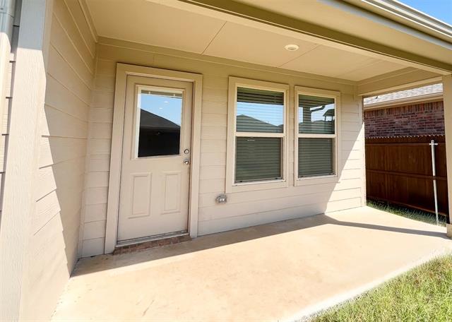 Building Photo - 124 Greengate Dr