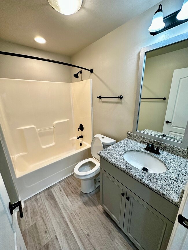 Building Photo - 8022 Brookside Ln