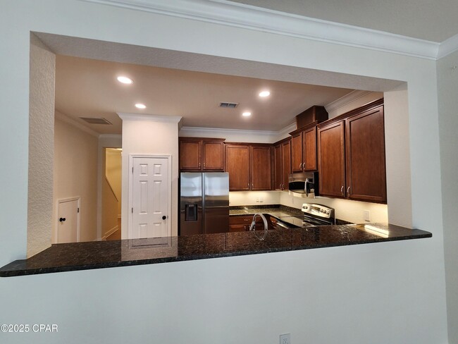 Building Photo - 119 Sand Oak Blvd