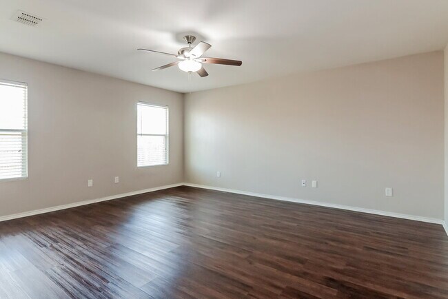 Building Photo - 8123 Stowe Springs Ln