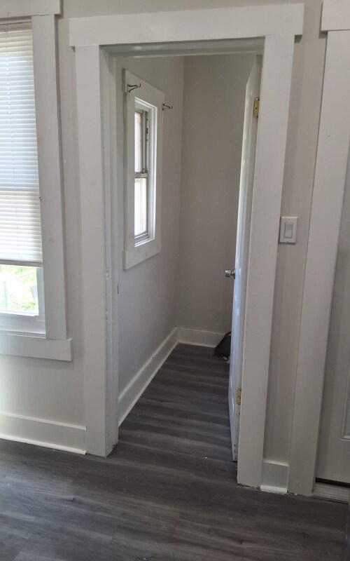 Building Photo - 1064 Bond St