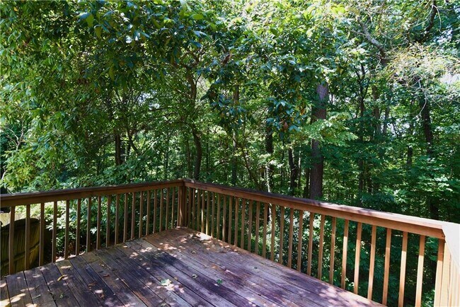 Building Photo - 2013 Ridgestone Landing SW