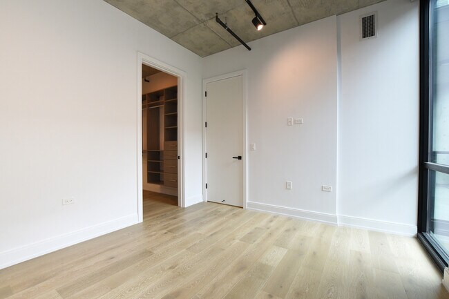 Building Photo - 111 S Peoria St