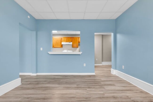 Building Photo - 540 Seneca St