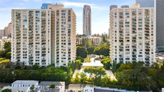 Building Photo - 2160 Century Park E