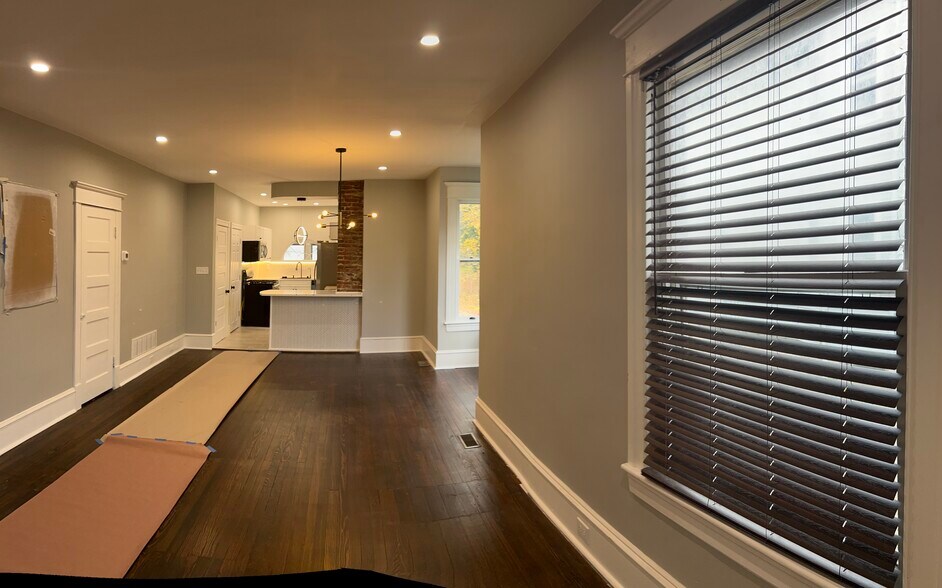 Building Photo - 74 Delaware Ave