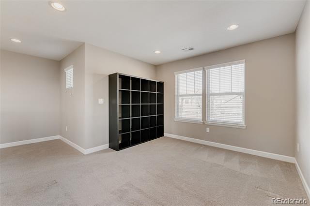 Building Photo - 15959 Hamilton Way