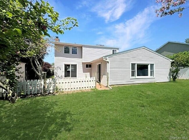 Building Photo - 342 Versa Pl
