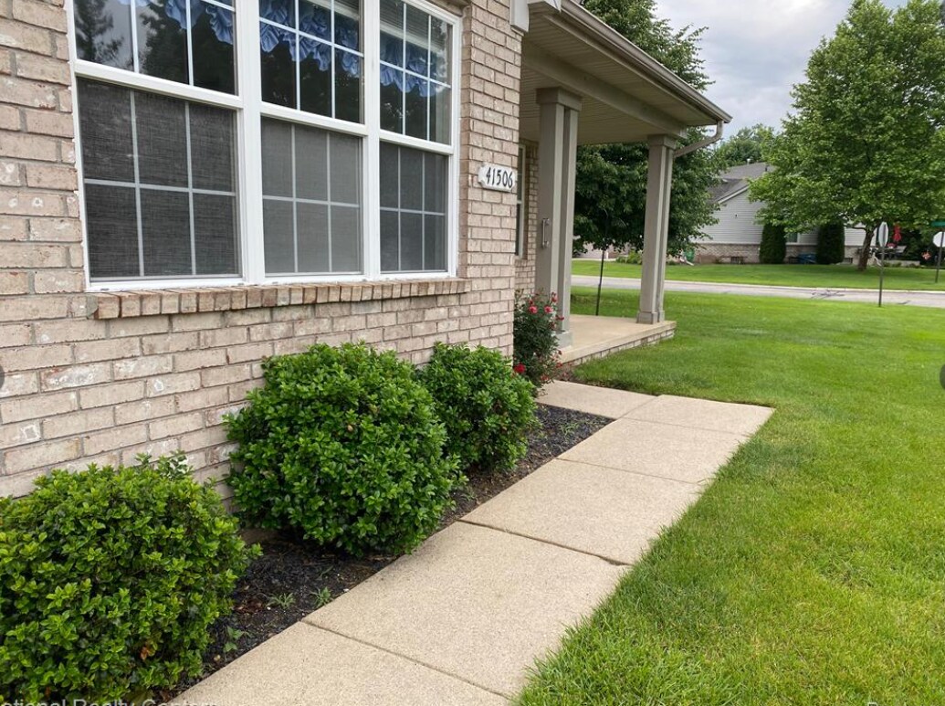 Building Photo - 41506 Greenspire Dr