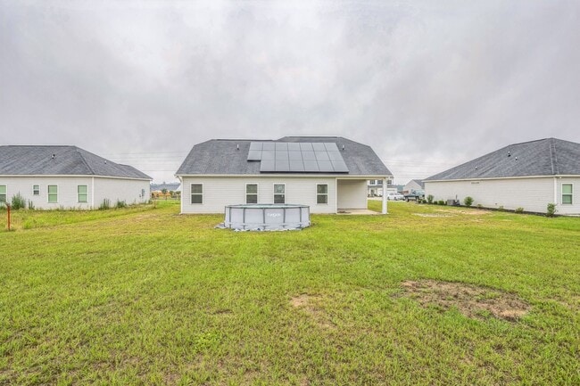Building Photo - Charming 3BR House in Warrenville