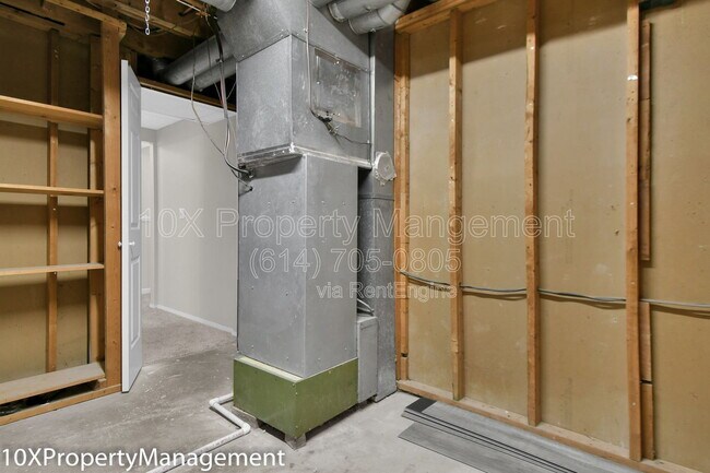 Building Photo - 3450 Halpern St