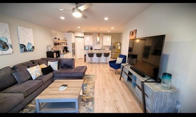 Building Photo - 12620 Fleet River Rd