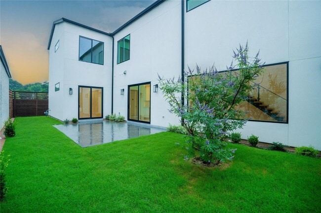 Building Photo - 3321 Walchard Ct