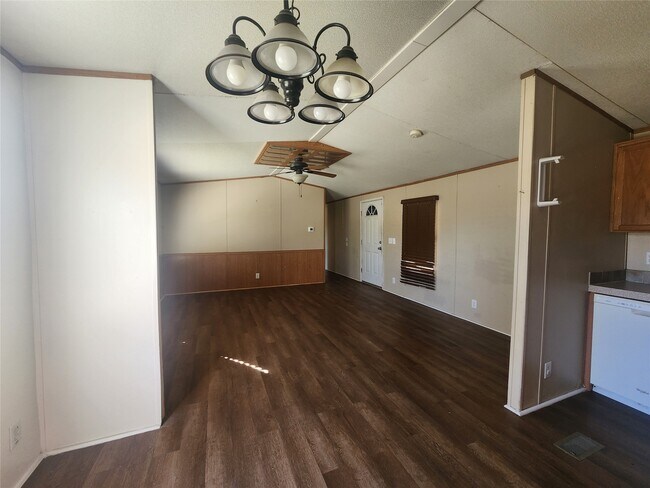 Building Photo - 21337 W Knox Dr