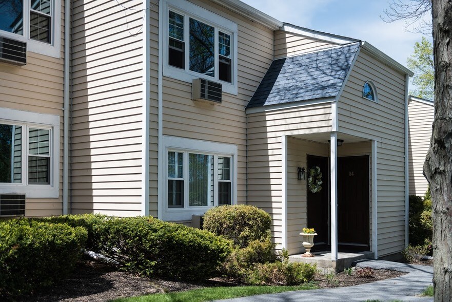 Harriman Woods Apartments 41 Harriman Woods Dr Harriman NY 10926