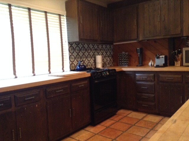 Building Photo - 1530 Bainum Dr