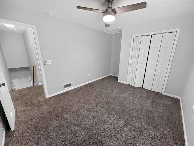 Building Photo - 5318 Godas Cir