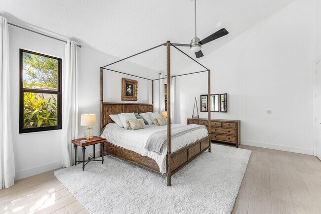 Building Photo - 2601 Sheltingham Dr