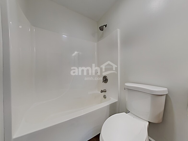 Building Photo - 6917 Merryhill Dr