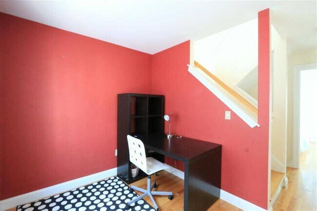 Building Photo - 86 Winter St