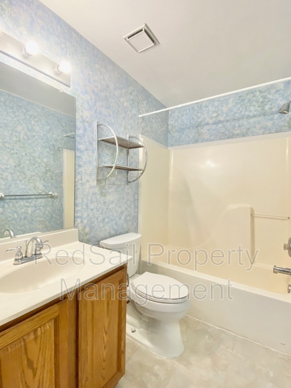 Building Photo - 41 Creekstone Dr