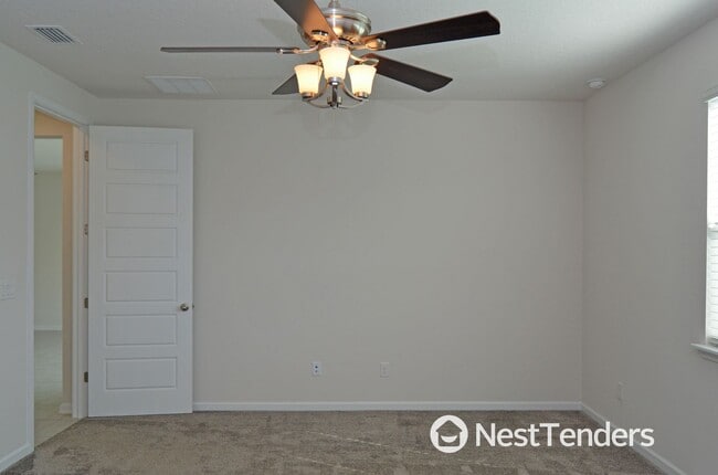 Building Photo - 95511 Hanover Ct