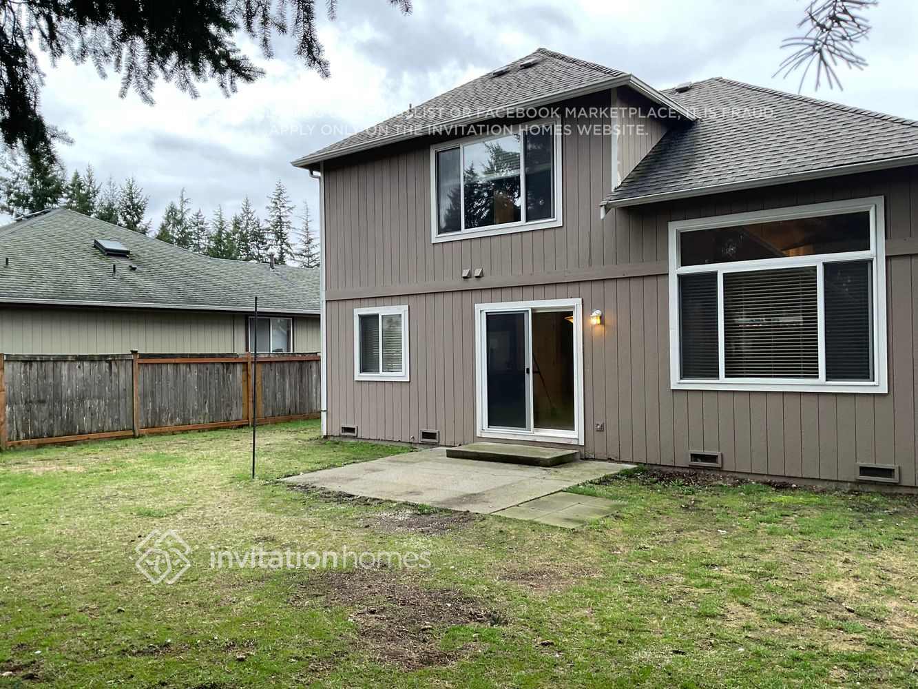 Building Photo - 14903 24th Ave E