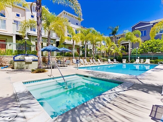 Building Photo - Spectrum Center, 2 Bed | 2 Bath Single Lev...