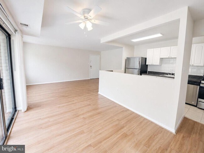 Building Photo - 5107 Crossfield Ct