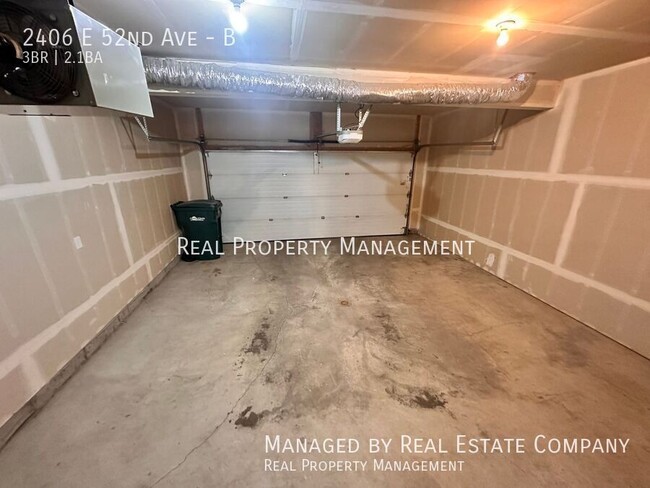 Building Photo - 2406 E 52nd Ave