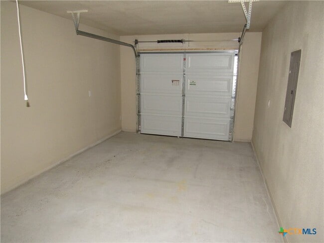 Building Photo - 1108 Stealth Ln