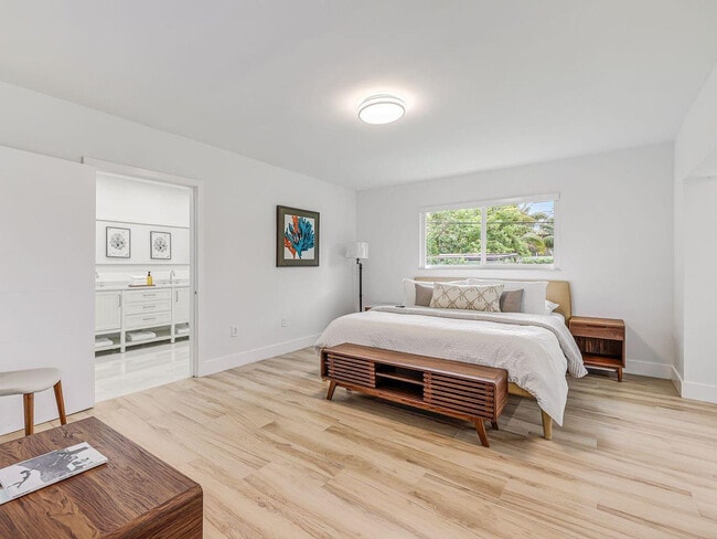 Building Photo - 16010 NW 37th Ct