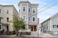 Building Photo - 175 Elm St