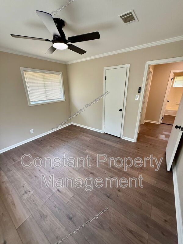 Building Photo - 4279 Ayers Rd