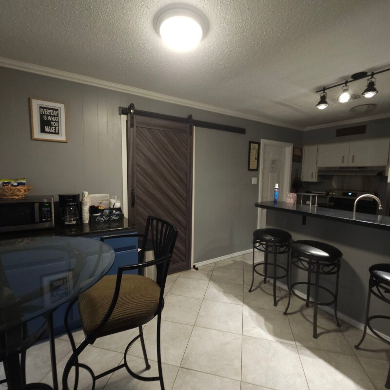 Building Photo - 5311 Costa Mesa St