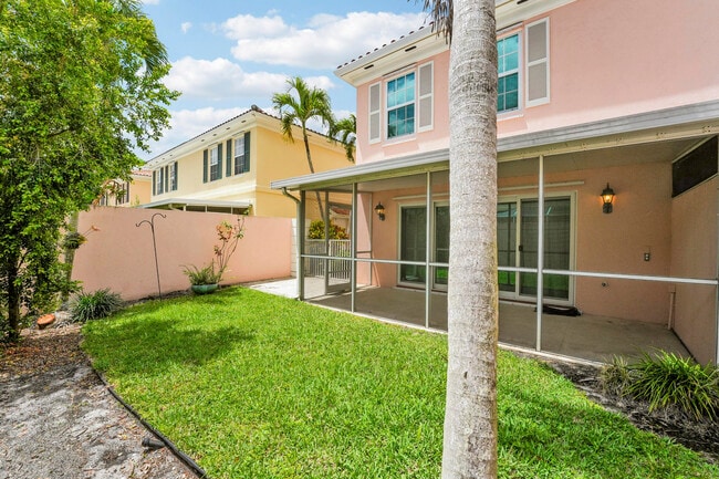 Building Photo - 2052 Tarpon Lake Way