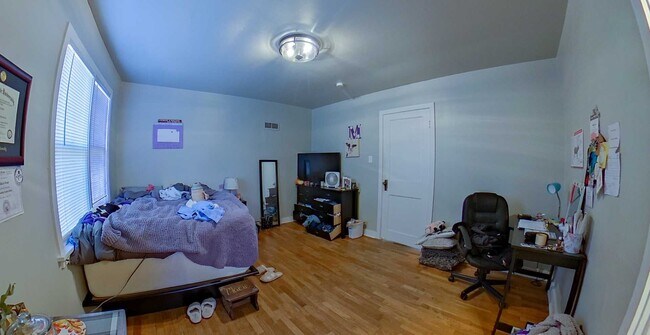 Building Photo - 1437 Legore Ln