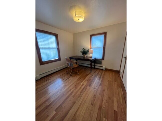 Building Photo - 4454 S Logan St