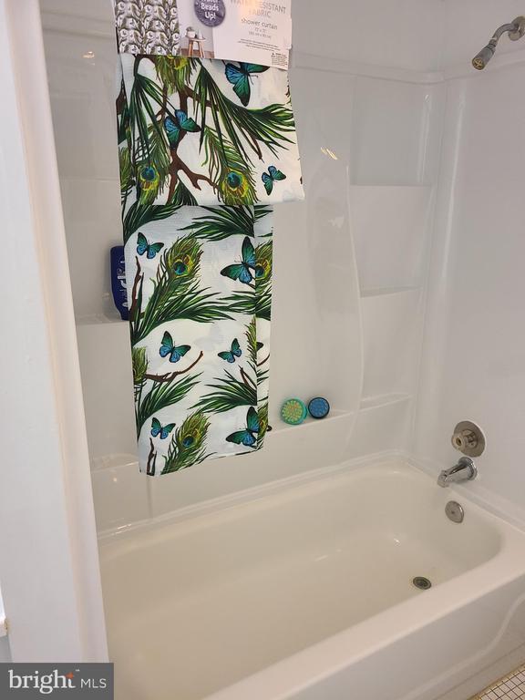 Building Photo - 2059 Huntington Ave