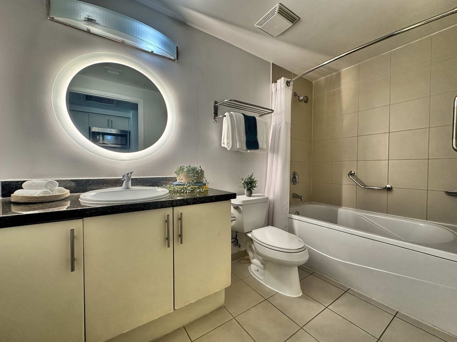 Building Photo - 2889 McFarlane Rd