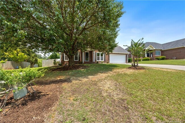 Building Photo - 3517 Gables Dr