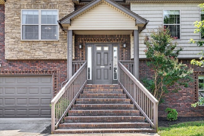 Building Photo - 2973 McManus Cir